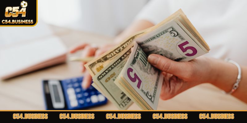 Thực hiện các bước đăng nhập để vào giao diện rút tiền